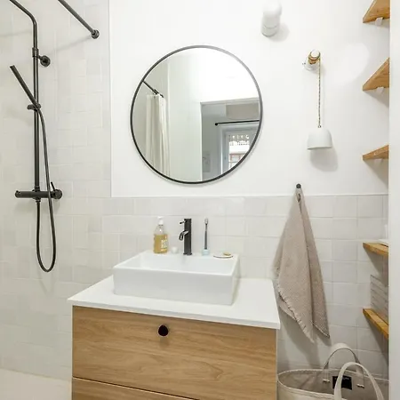 Elegant 1-bedroom Апартаменты